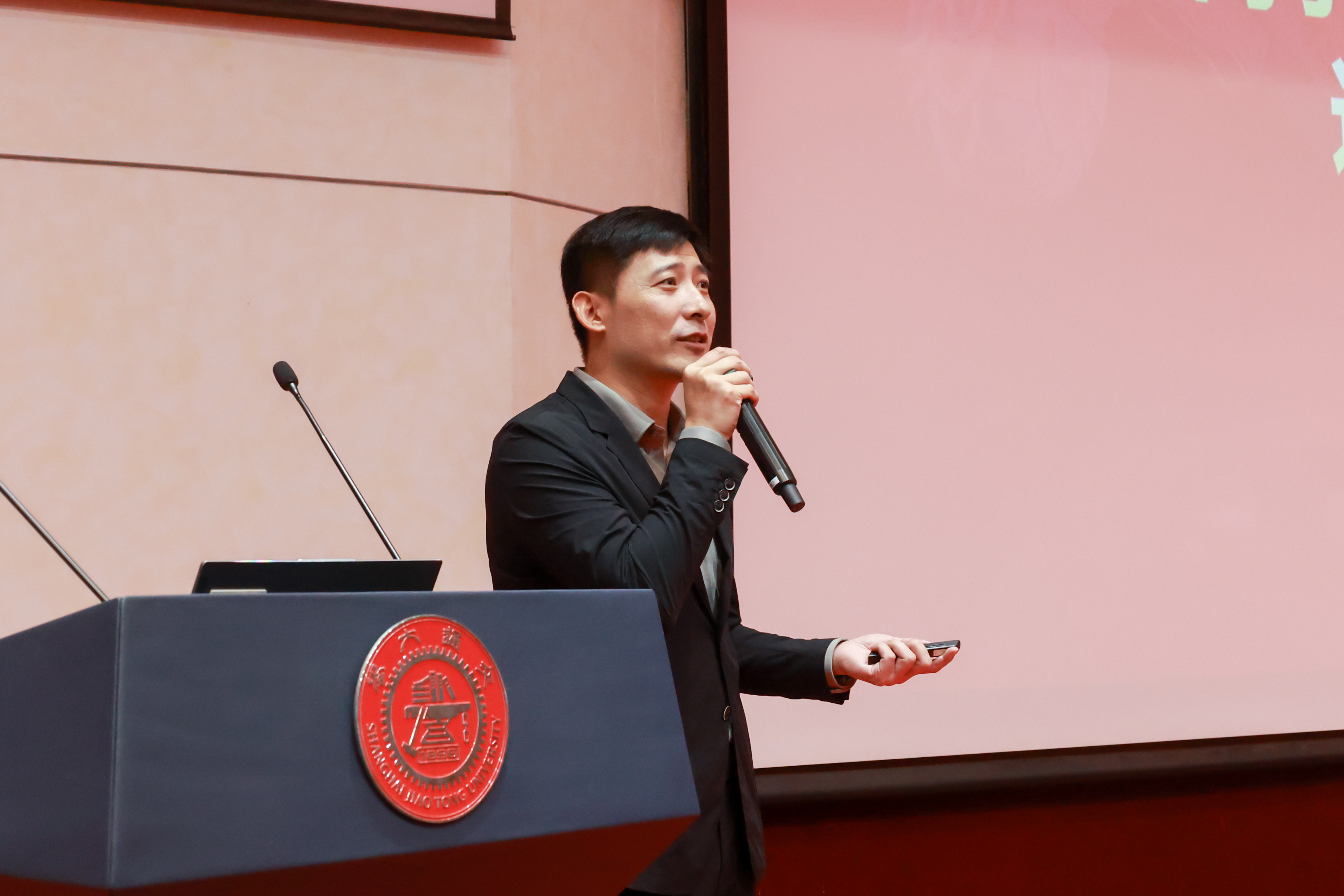 1758422713182589.jpg 211A7174.jpg